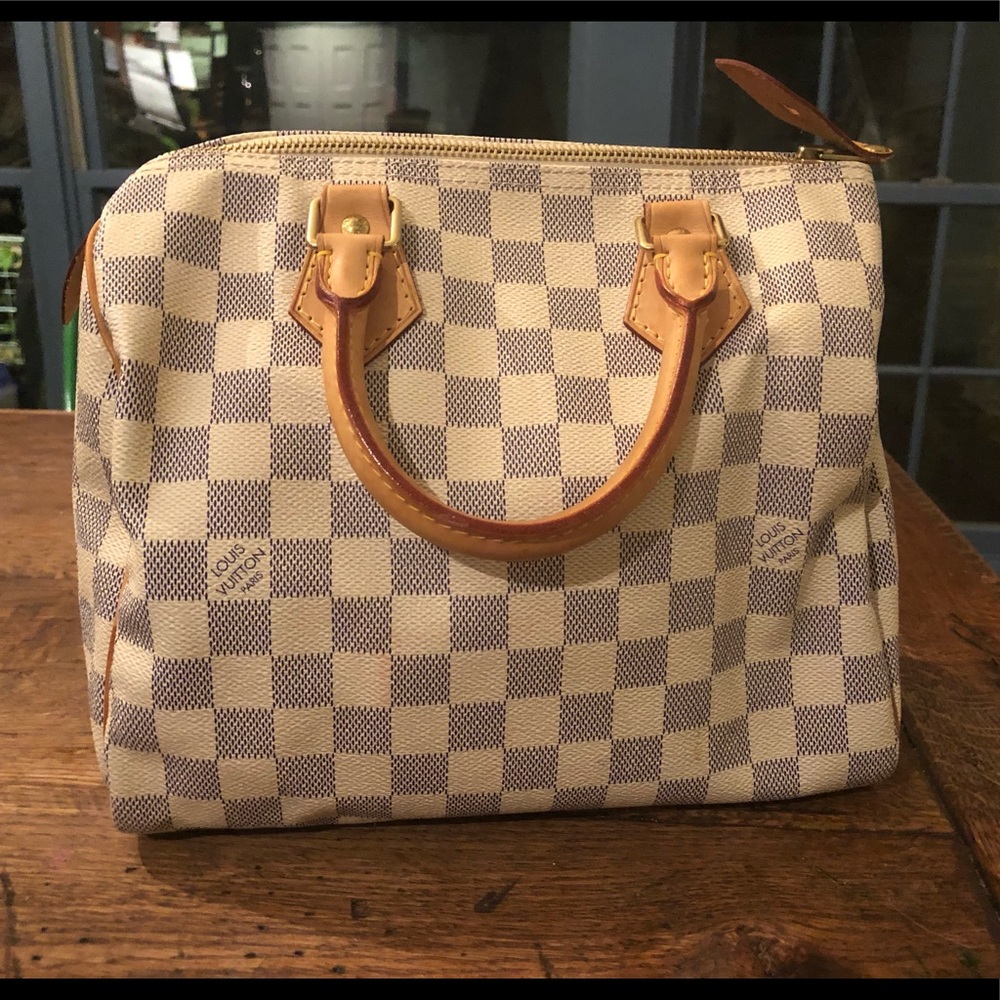 Louis Vuitton Speedy 25